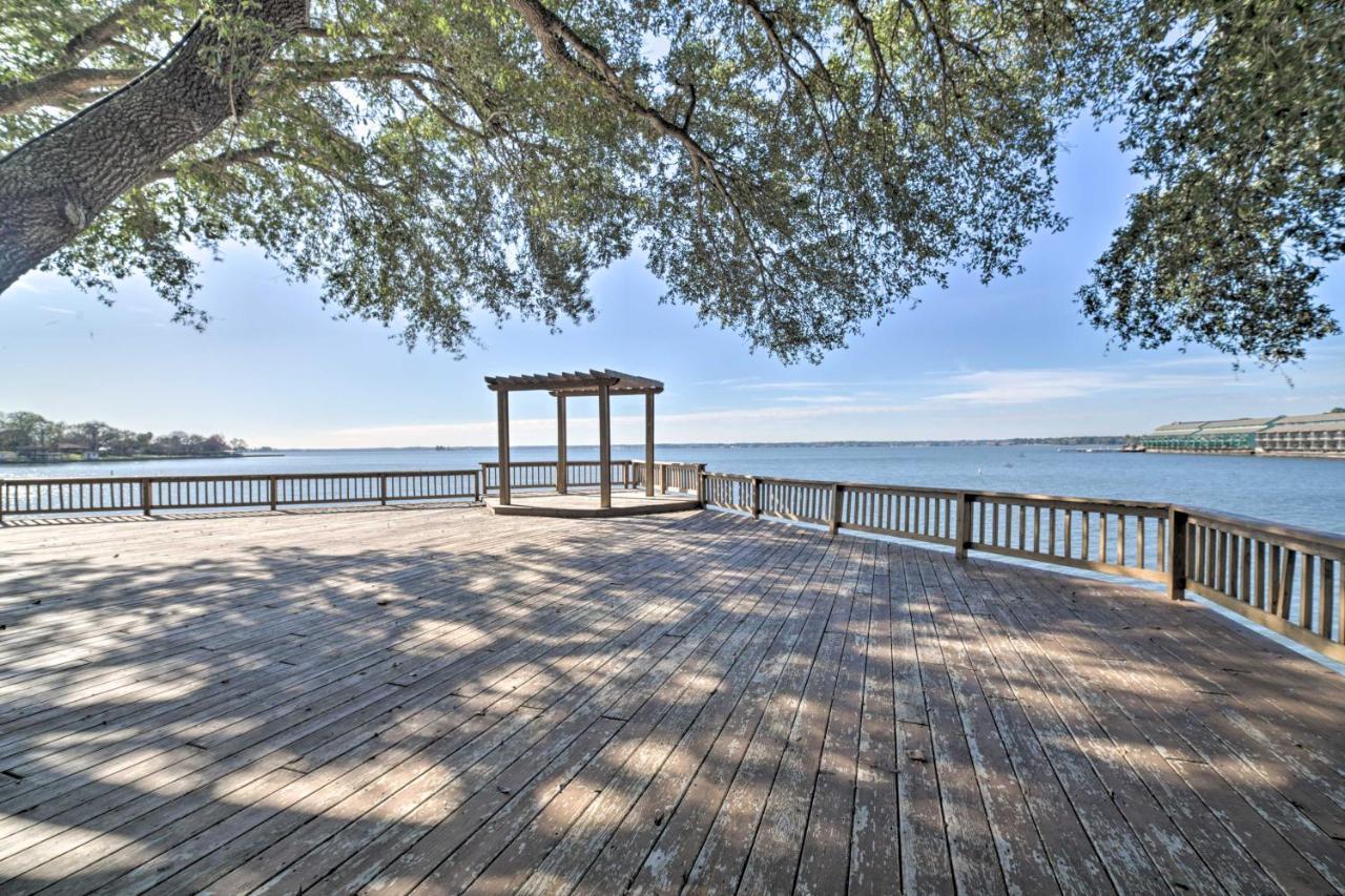 Resort-Style Lake Conroe Retreat With Balcony And View Willis Extérieur photo
